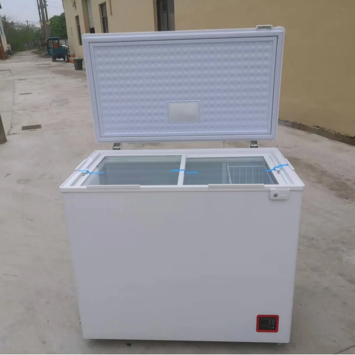 208 liters solar DC refrigerator freezer energy saving intelligent multi-function