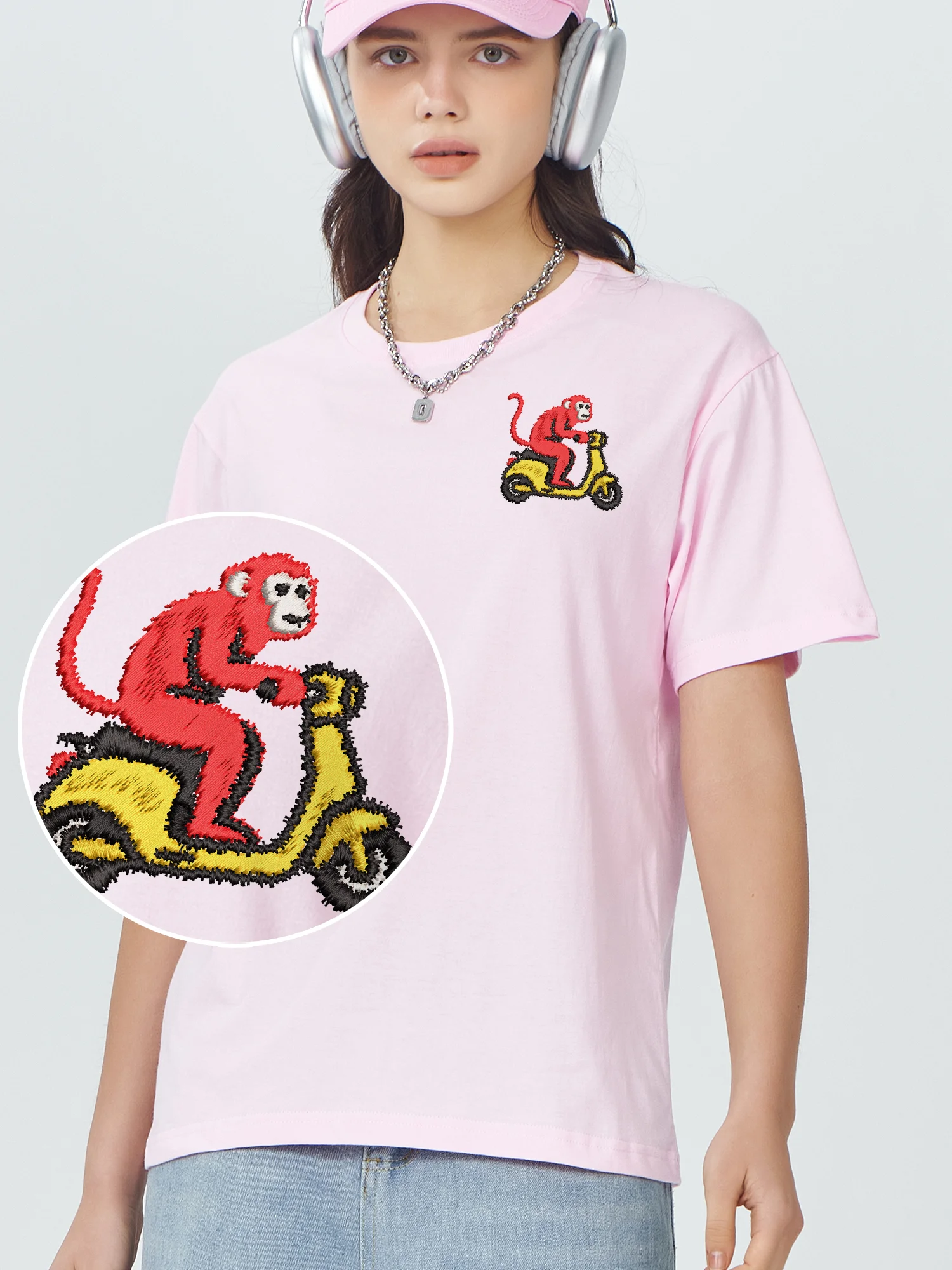 Riding Electric Vehicle Monkey Embroidered Tee Shirt Luxury Designer Comfortable Oversized Embroidery T Shirt For Men Women