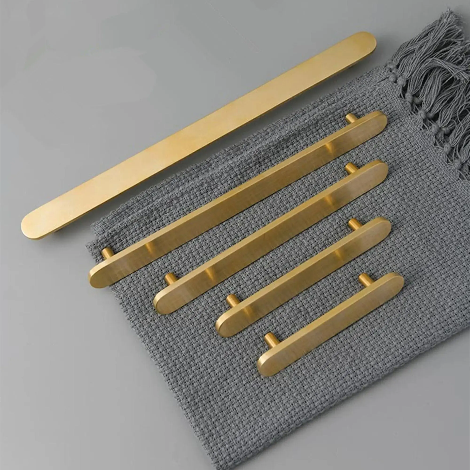 Solid Brass Cabinet Handles Bedroom Wardrobe Pulls Copper Cupboard Drawer knobs Gold Modern Minimalism Furniture Accessories