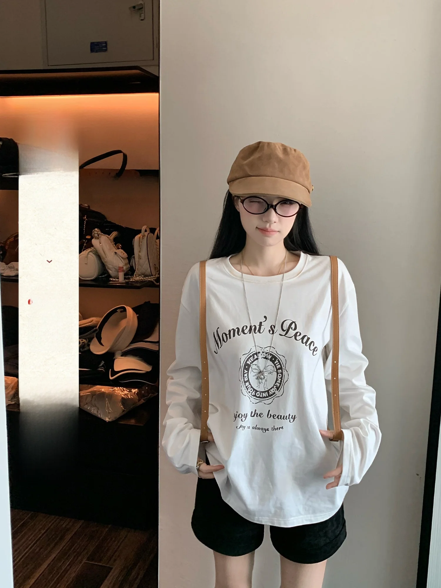 

Yuzuqi Lazy Sunday White Long Sve T-irt Женская свободная футболка из чистого хлопка с круглым вырезом и принтом, повседневный базовый топ