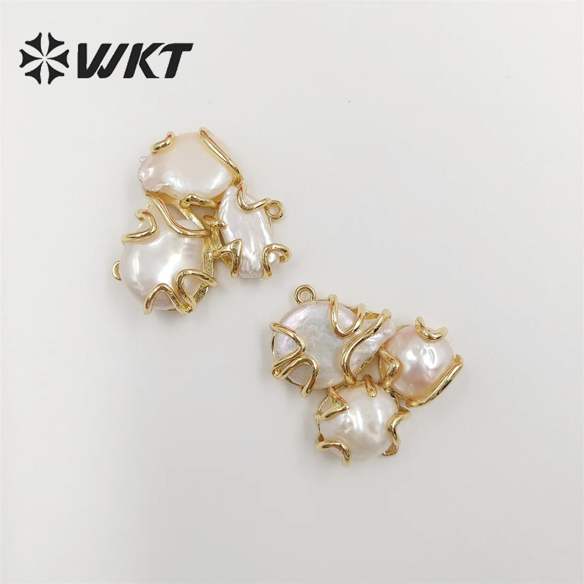 WT-JP307 Unique triple Freshwater pearl pendant 18k real gold plated claw prong setting pearl findings for jewelry making