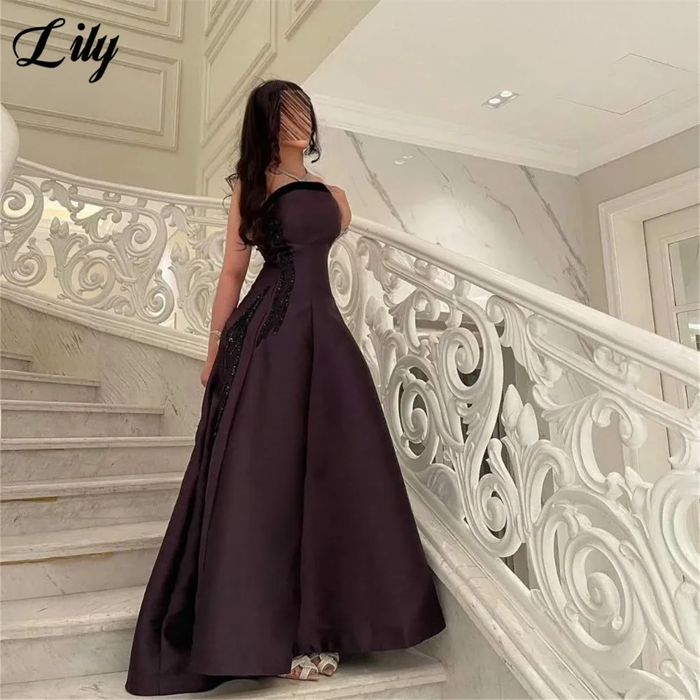 Lily Dark Purple Formal Gown Satin Strapless Sleeveless Prom Dresses with Black Embellishments فساتين مناسبة رسمية Customized