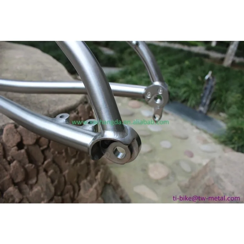 OEM Titanium Tandem Bike Frame With Thru Axle Dropouts And Tapered Head Tube