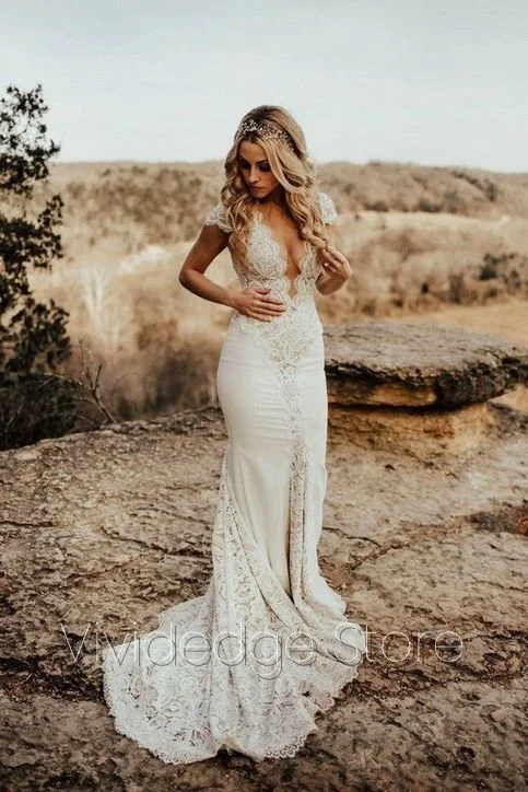 Exquisite Authentic Rustic Rustic Wedding Dresses Lace Short Sleeve V-Neck Fishtail Customized Trailing Bridal Gowns for Beach