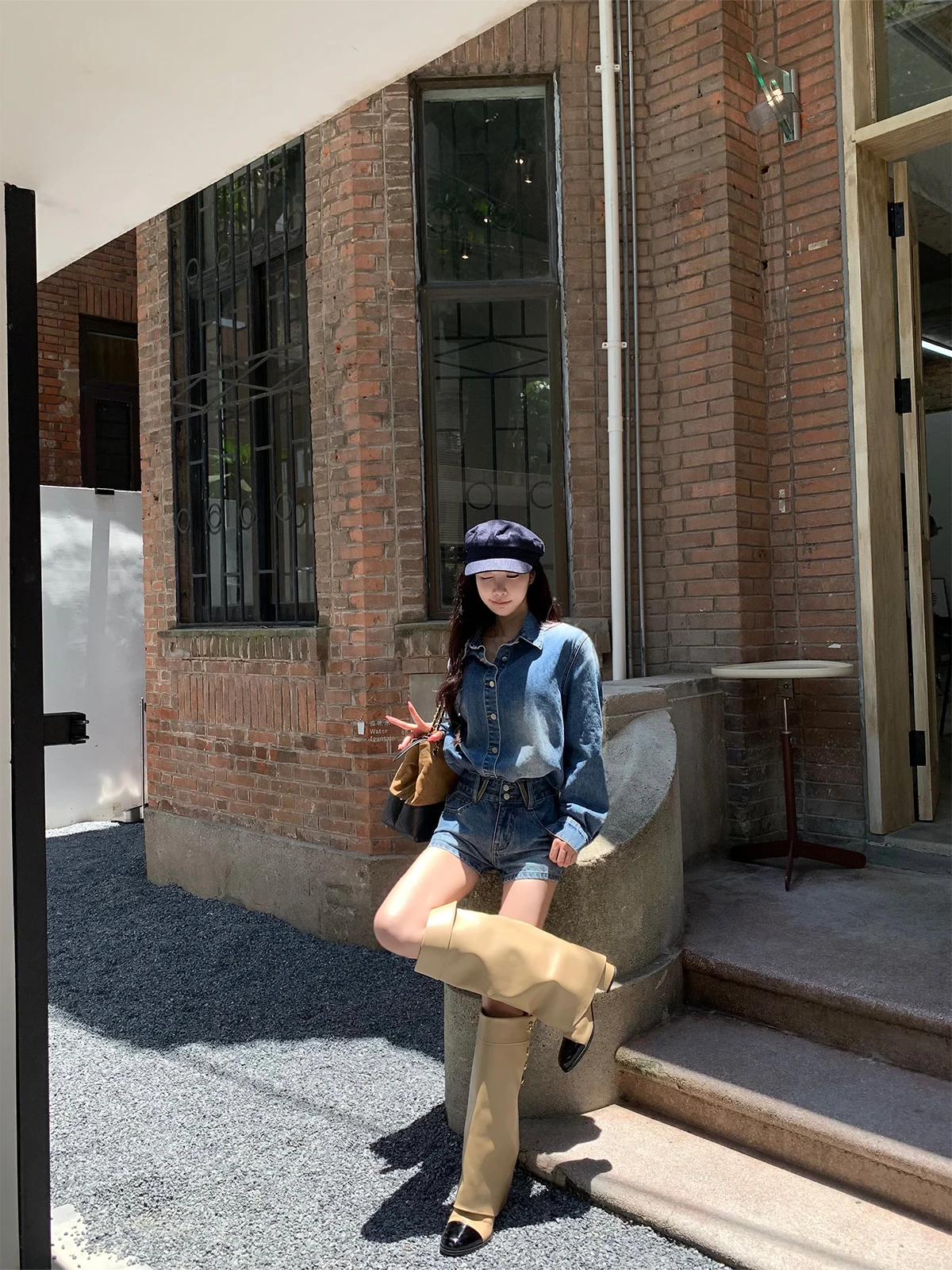 

Ретро-комплект из джинсовой ткани: свободная женская верхняя одежда и шорты, повседневный стиль, осенняя коллекция, на пуговицах