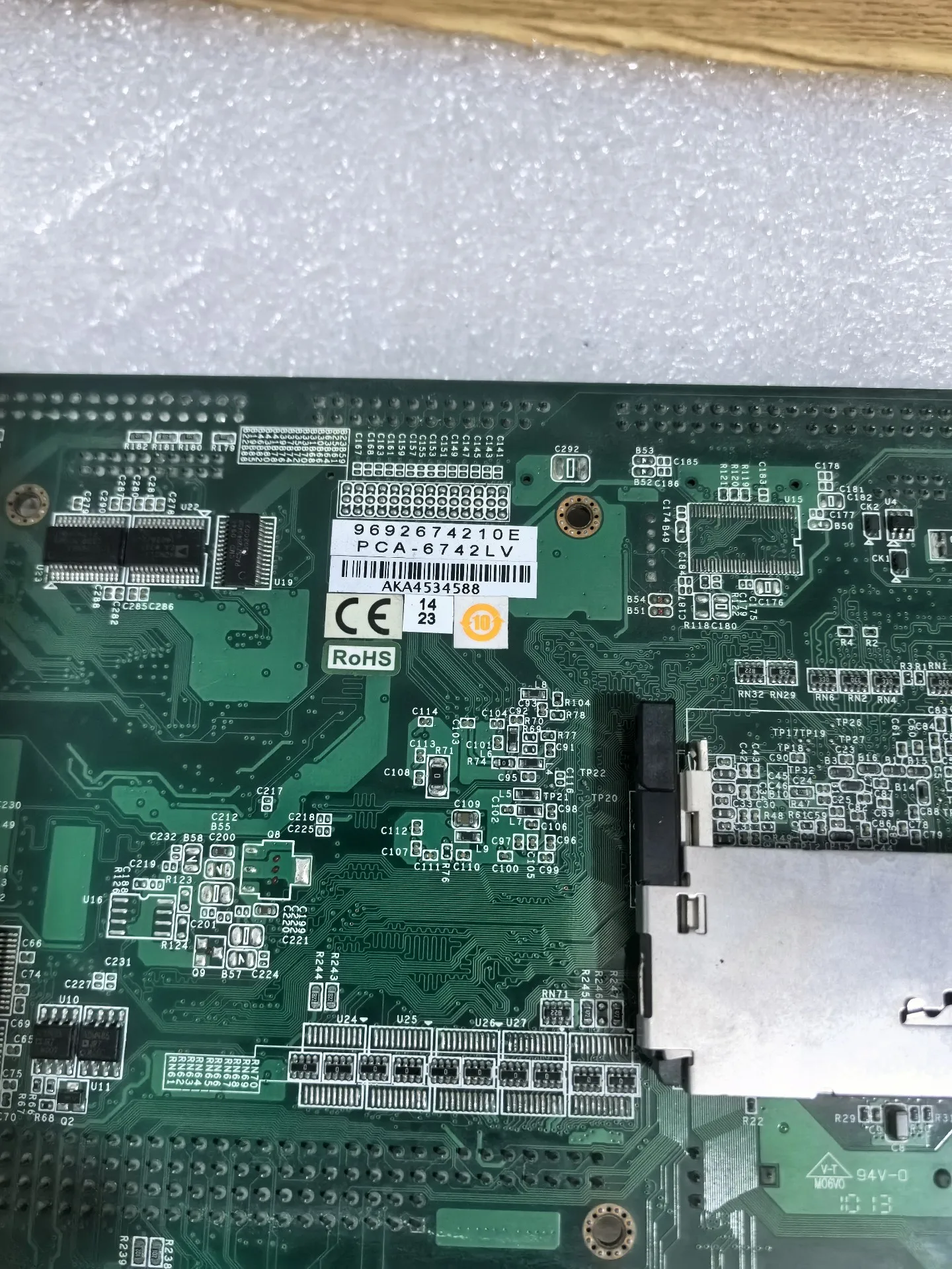 Pca-6742 PCA-6742LV PCA-6742 REV A1 الأصلي للوحة الأم للكمبيوتر الصناعي Advantech قبل الشحن اختبار مثالي Pca-6742