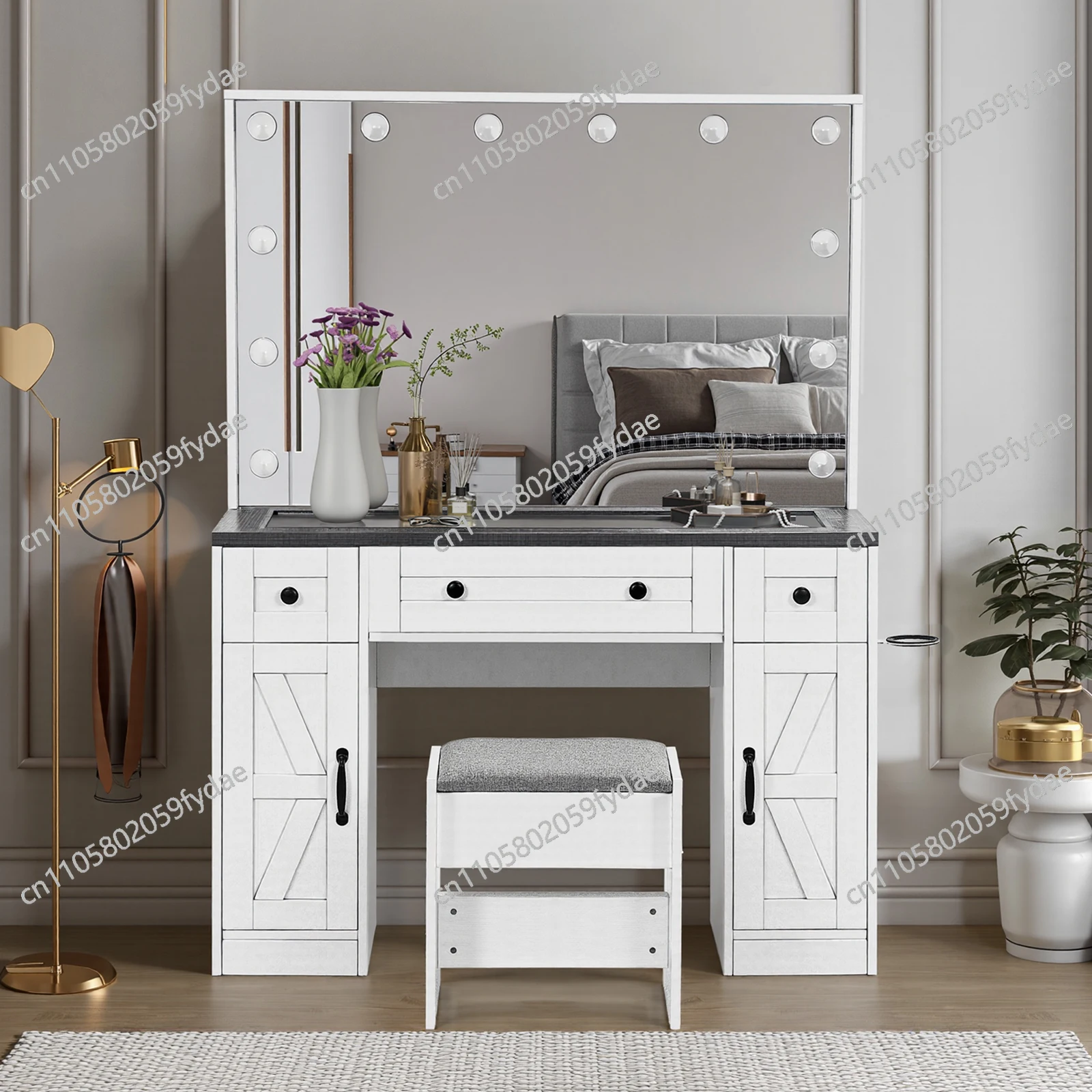 Farmhouse Vanity De…