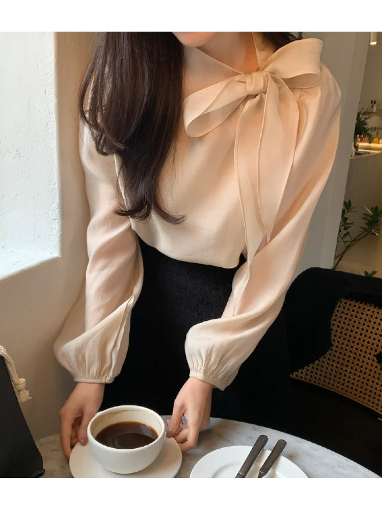 Korean Style Sweet Chic Long Sleeve Women's Shirt Bow Tie Design Spring New Arrival Loose Fit Versatile Fashionable