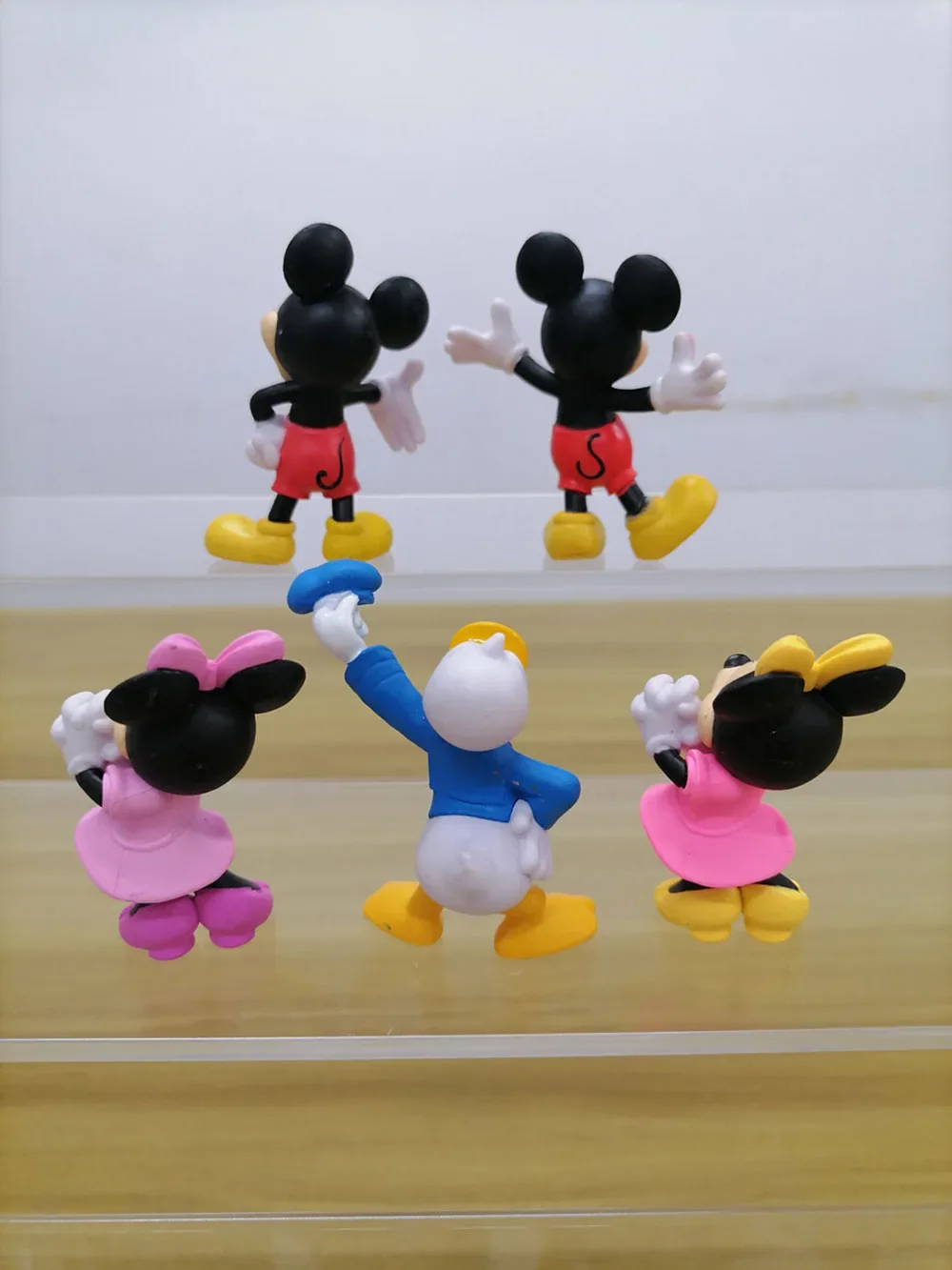 Disney-figuras de Anime de Mickey Mouse, Minnie, Pato Donald, Goofy, modelo de juguete, adornos de colección, regalos