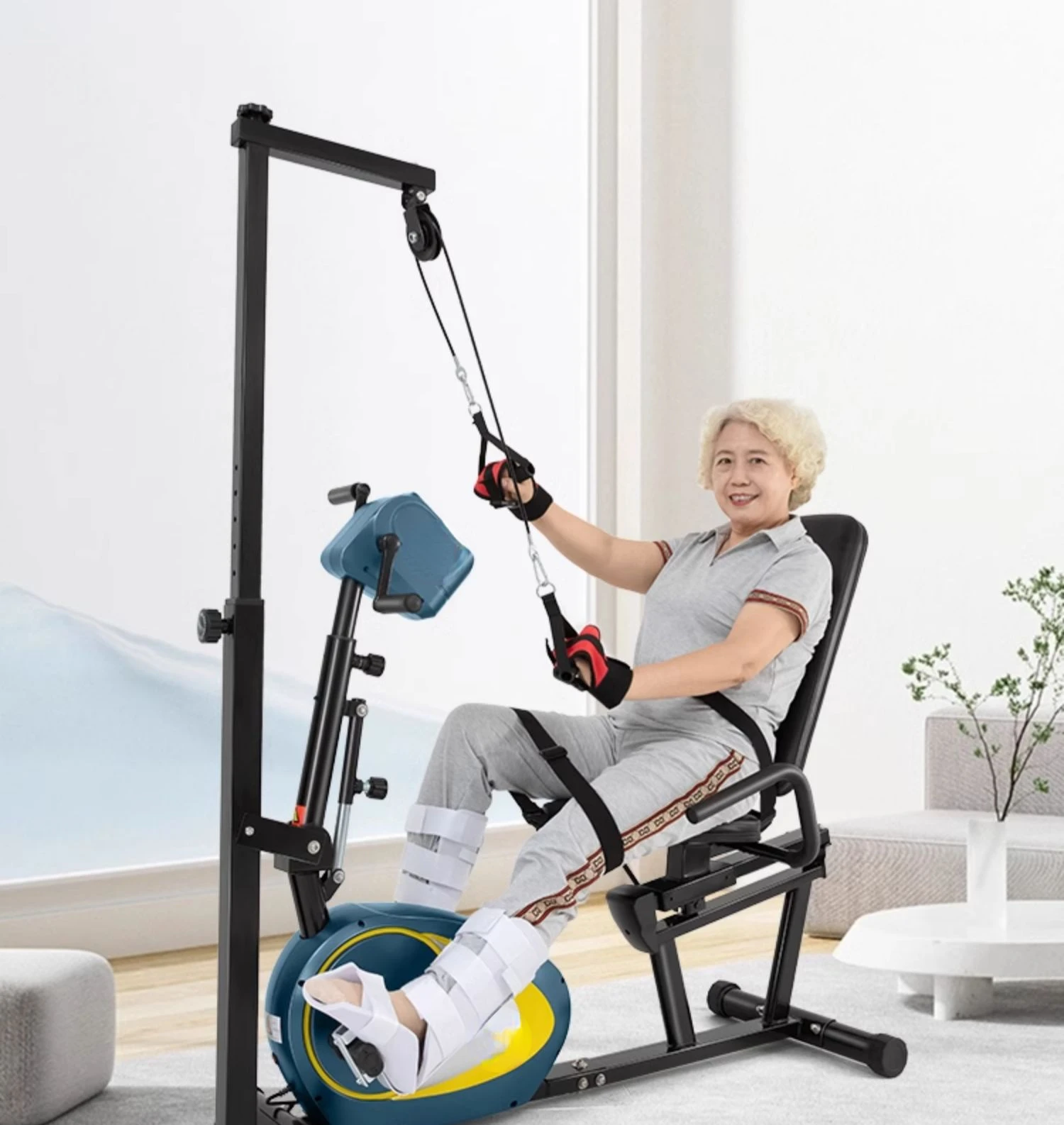 Hemiplegia rehabilitation training equipment Home-used bicycle with upper and lower limbs linked by stroke of the elderly.