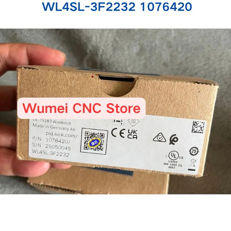 Brand new Original photoelectric sensor WL4SL-3F2232 1076420 If you need other specifications, please consult