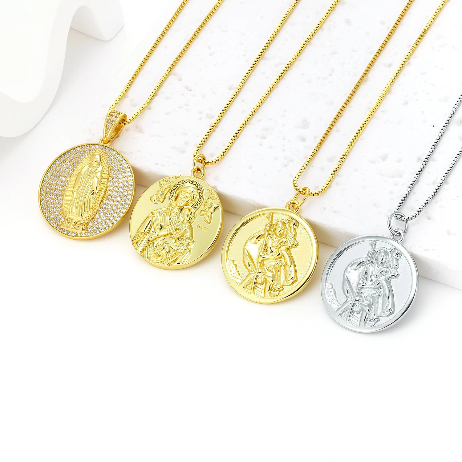 Nidin Catholic Religious Medal Necklace Our Lady Guadalupe Virgin Mary Saint Christopher Pendant Box Chain Christian Jewelry