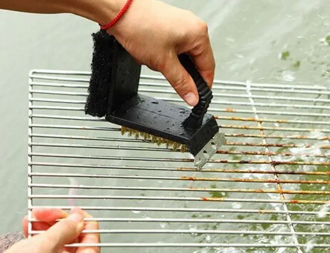 

Grill Brush Grill Accessories Brass Clean Brush 3 in 1 Multifunction BBQ Cleaning Brush Bristles OK 0395