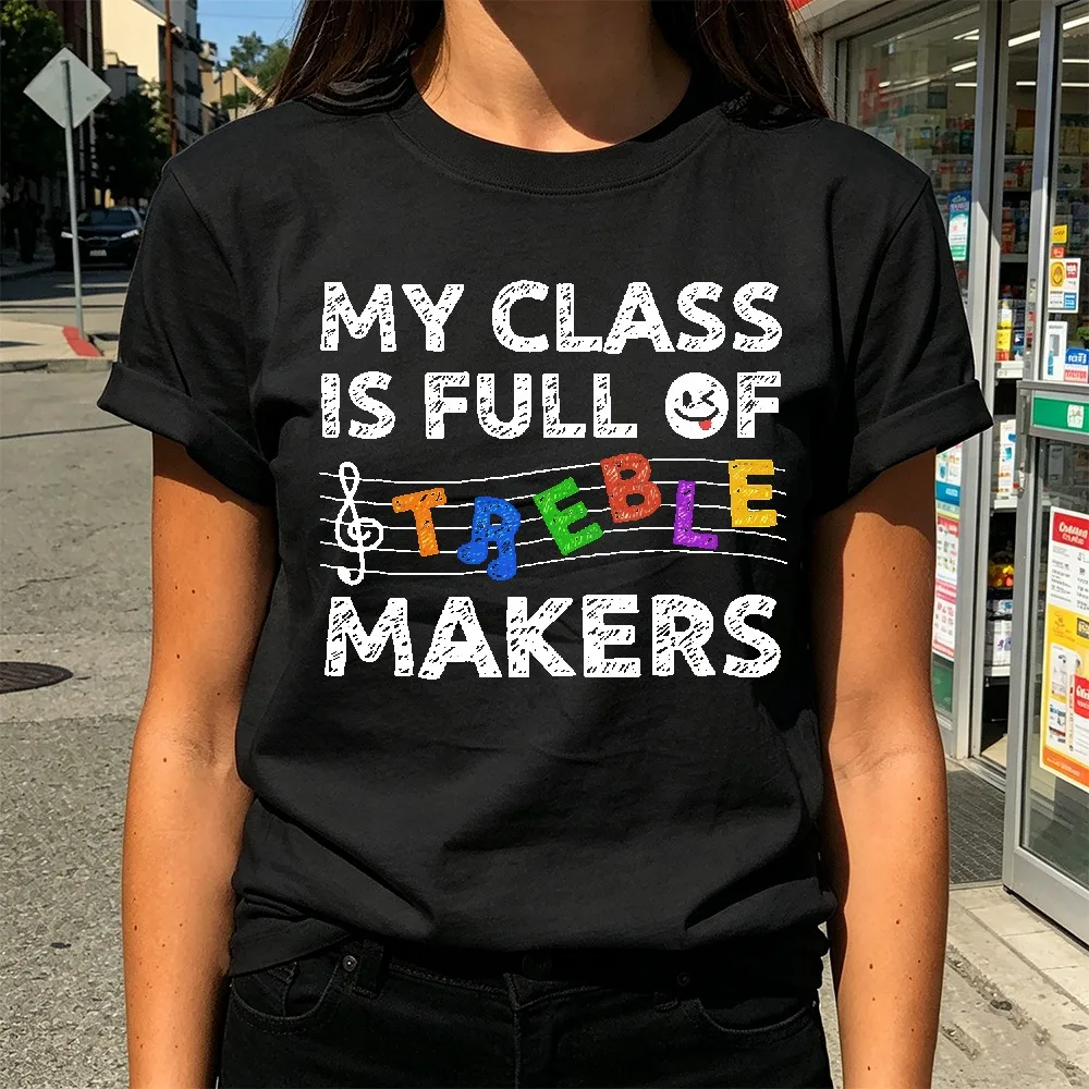 T-shirt graphique en coton doux « Ma classe est pleine de créateurs de sons aigus » avec clé de violon et portes-staves – Haut décontracté – Cadeau de remerciement pour professeur de musique