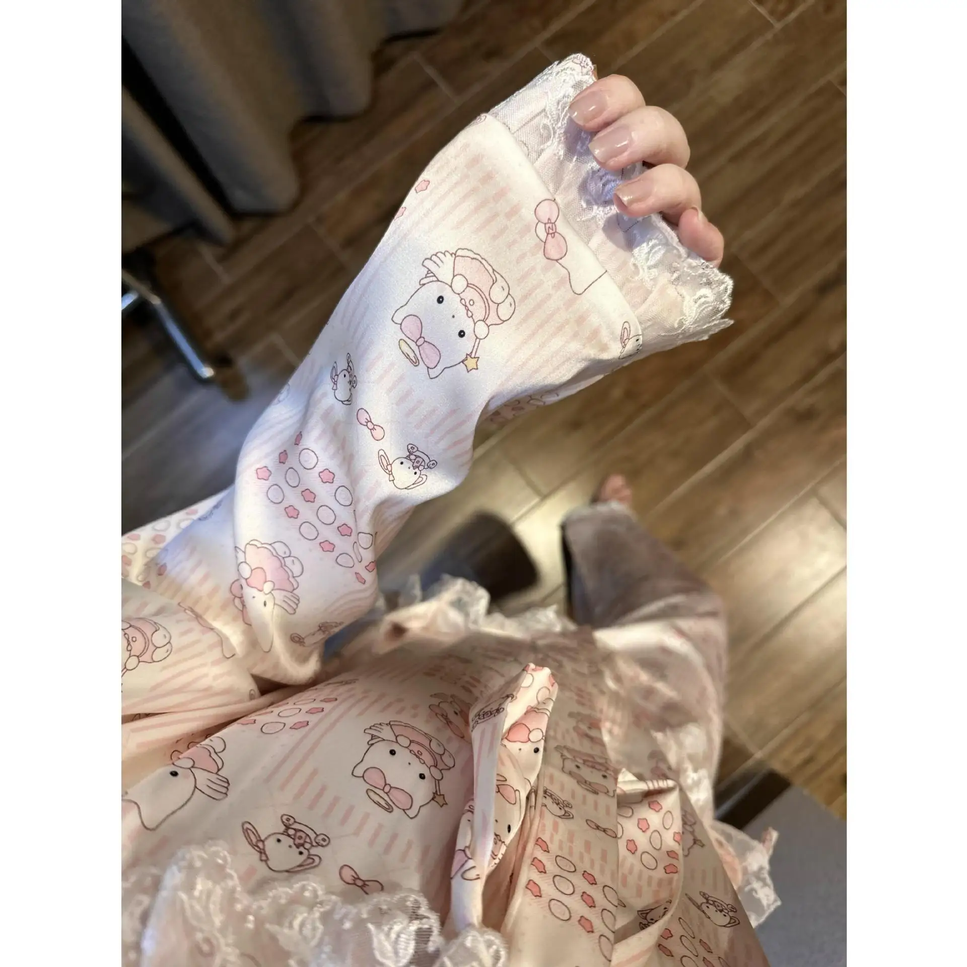 New Cartoon Sanrio Hello Kitty Pajamas Set Long Sleeve Lace Trim Soft Satin Sleepwear Cute Princess Style Women Girls Loungewear