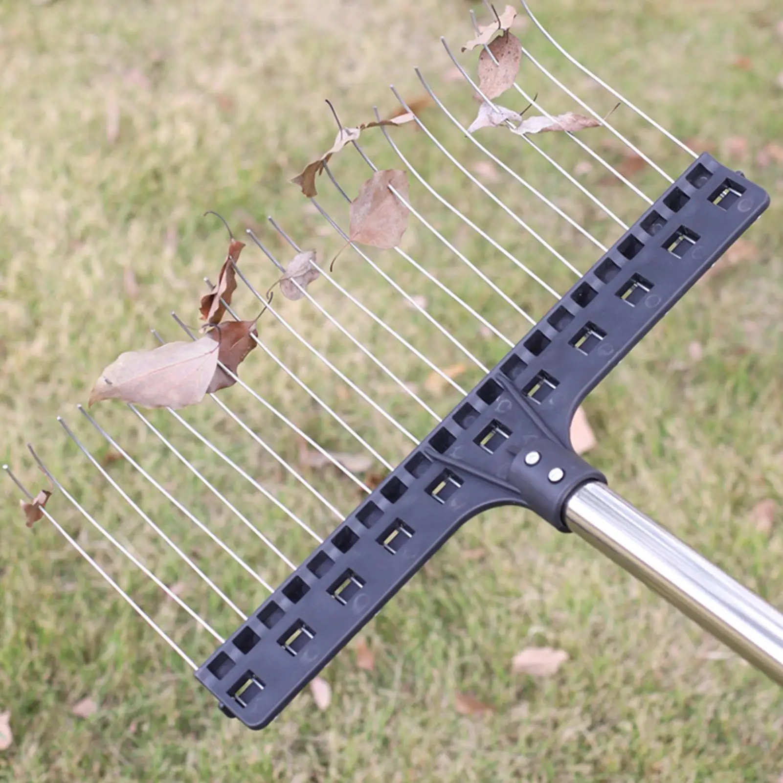 

Rake For Leaves Wide Steel Tines 38.58-63In Long Handle Metal Turf Rake For Grass Leaves Gardening Lawn Shrub Mulch Debris Pine