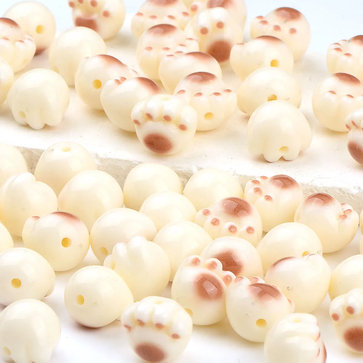 1.2x1.1cm 15pcs Kawaii Cartoon Brown Cat Paws Acrylic Beads DIY Jewelry Makeing Bracelet Necklace Earrings Accessories