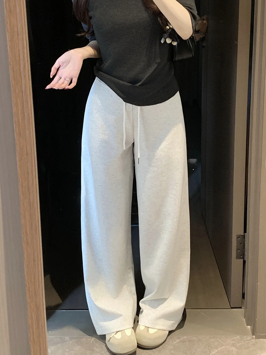 

Gray Lazy Style Drawstring Drapey Casual Pants Women's High Waist Loose Slimming Wide Leg Pants Floor-Length Sporty Trousers
