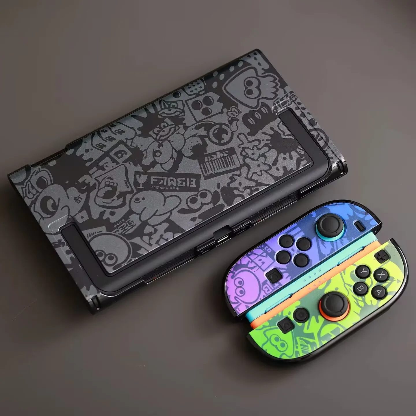 2025 New Limited Hard Shell Case for Switch 2 Console, Anti-slip Protection Skin Case for Joy Con 2 Controller w/ Free Caps 3