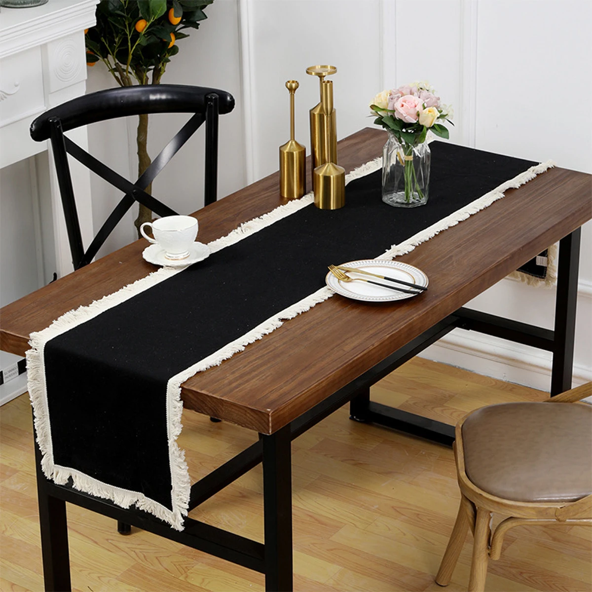 Drapeau de table en polyester uni à larges franges, résistant aux plis, pour la décoration de table de fête, de restaurant ou de cuisine
