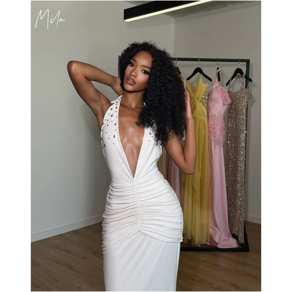 Mila-vestidos de graduación con cuello Halter y pliegues sin espalda, vestidos de noche formales personalizados blancos hasta el suelo sin mangas, vestidos de gala 2025