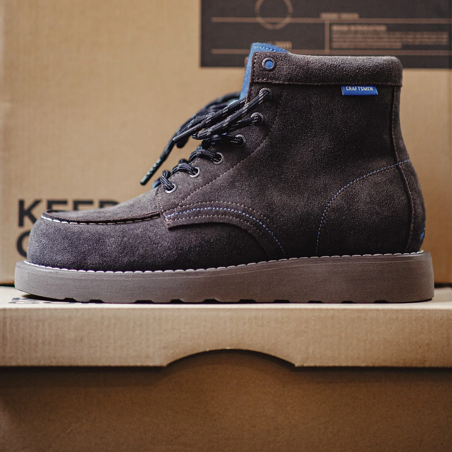 Maden Men's Vintage Brown Cow Suede Work Boots Chunky Sole Lace-Up High Top Thermal Combat Boots for Autumn and Winter Shoes