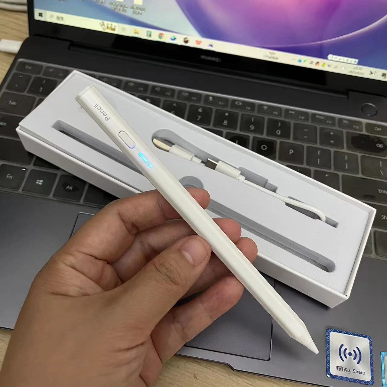 

Universal Tablet Magnetic Stylus pen with Low Delay Pressure Sensing Suitable for Android, Apple, and Microsoft Systems