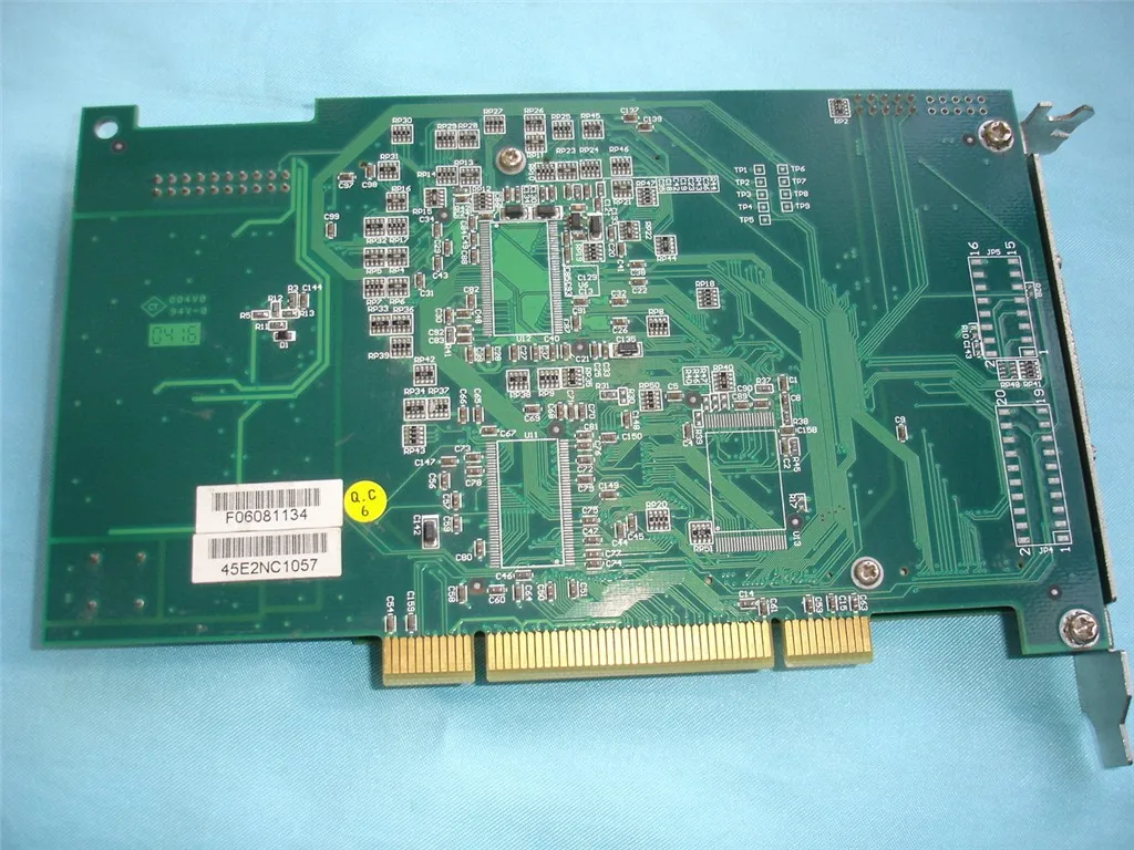 Taiwan ADLINK DAQ-2010 PCI Bus 4-channel 14-bit 2MS/s Synchronous Multi-function Data Collection Card