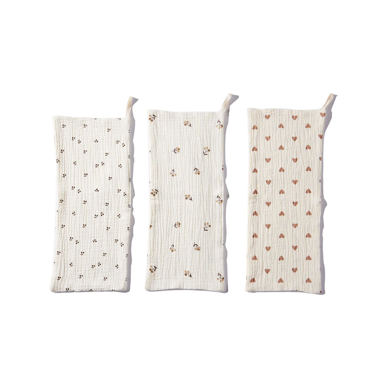 

Набор детских полотенец: маленькое полотенце с вишнями + полотенце с одуванчиками + полотенце с сердечками, 3 шт.