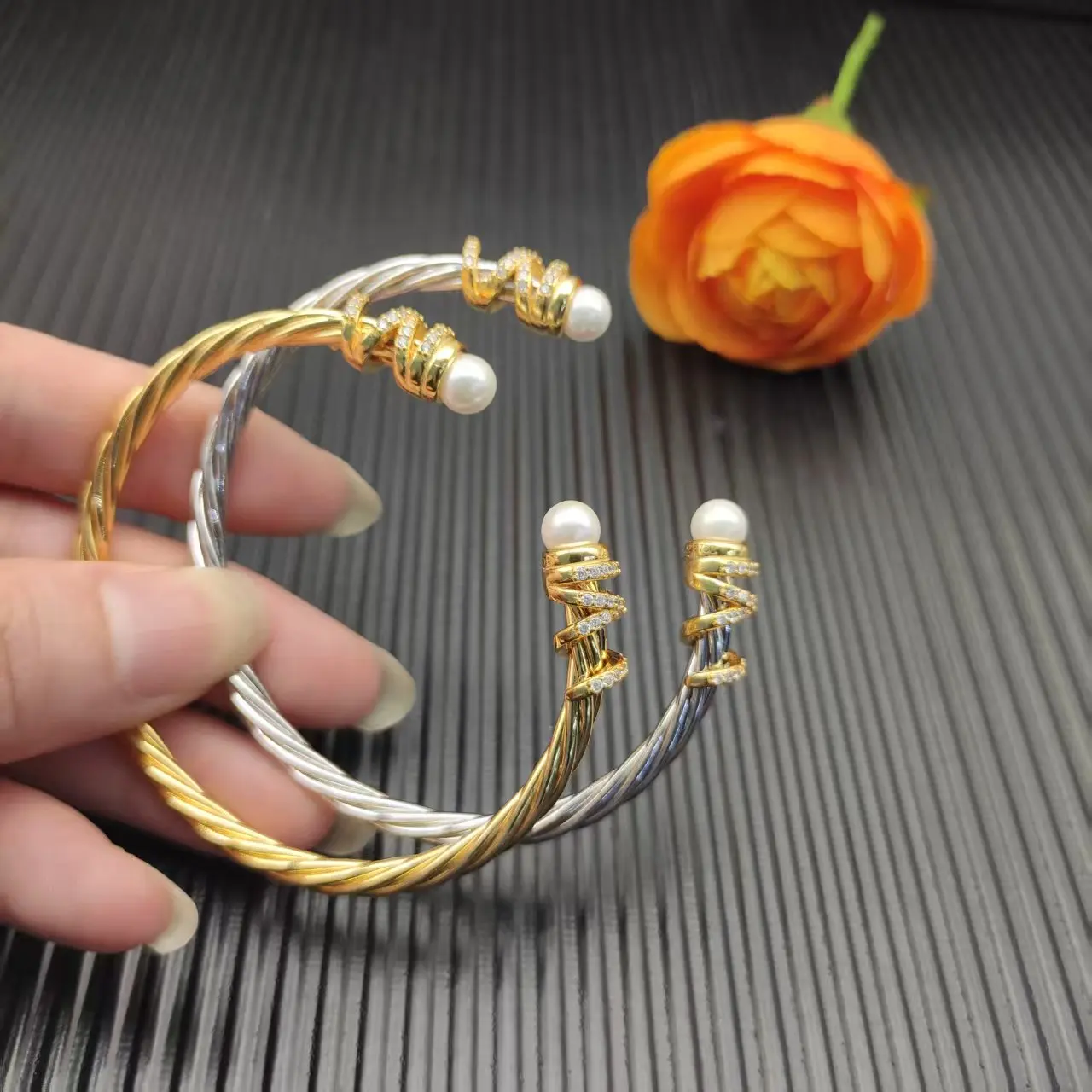 

New 925 Sterling Silver 4mm Gold Wrapped Bandwidth Pearl Bracelet Neutral Fashion Personality Classic Trend Retro Luxury Jewelry