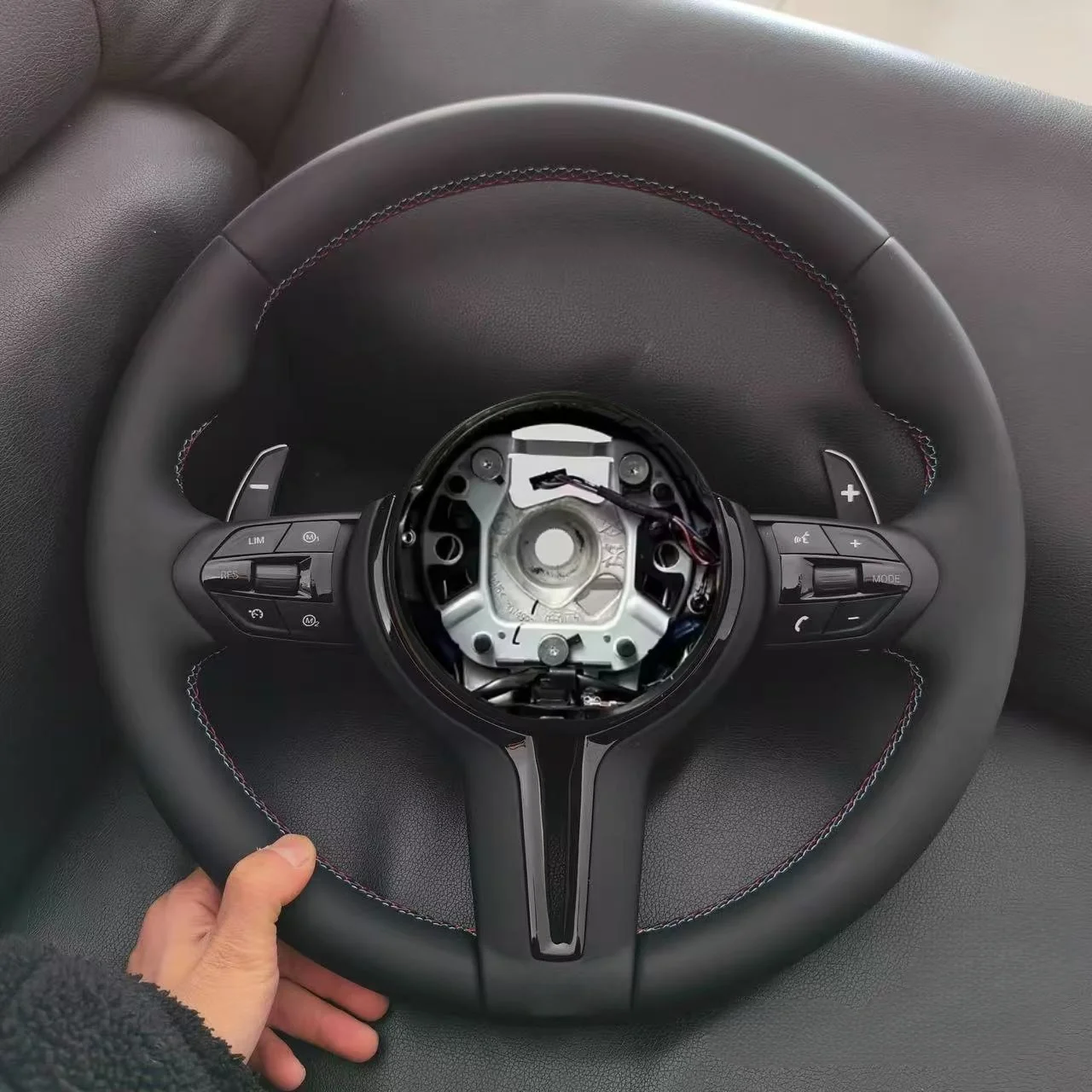 

Customize Genuine Leather F11 F15 F16 F20 F30 F31 F32 F36 F01 F02 M3 M5 Car Accessories M Sports Steering Wheel For BMW F10