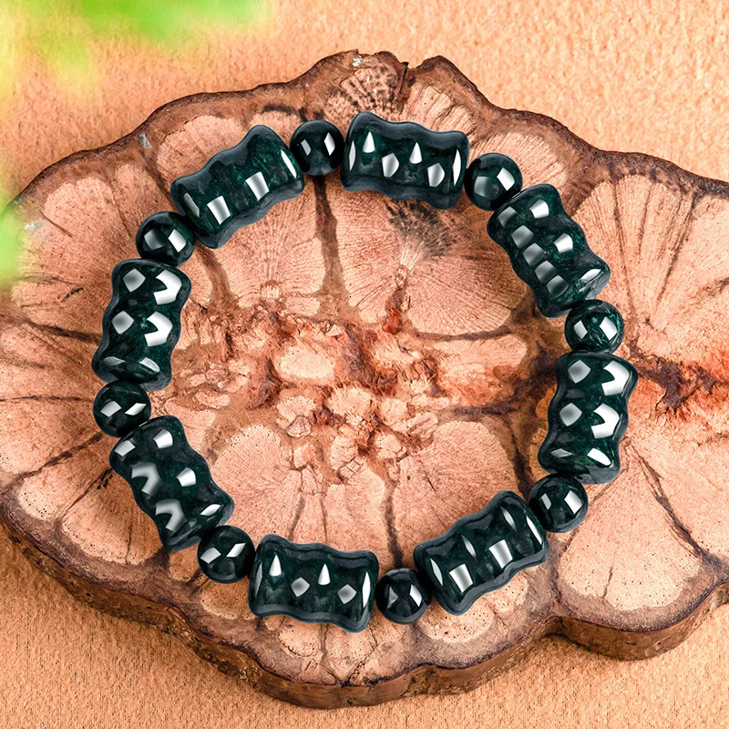 Natural A-grade jadeite knot bracelet, symbolizing continuous progress, suitable both men and women