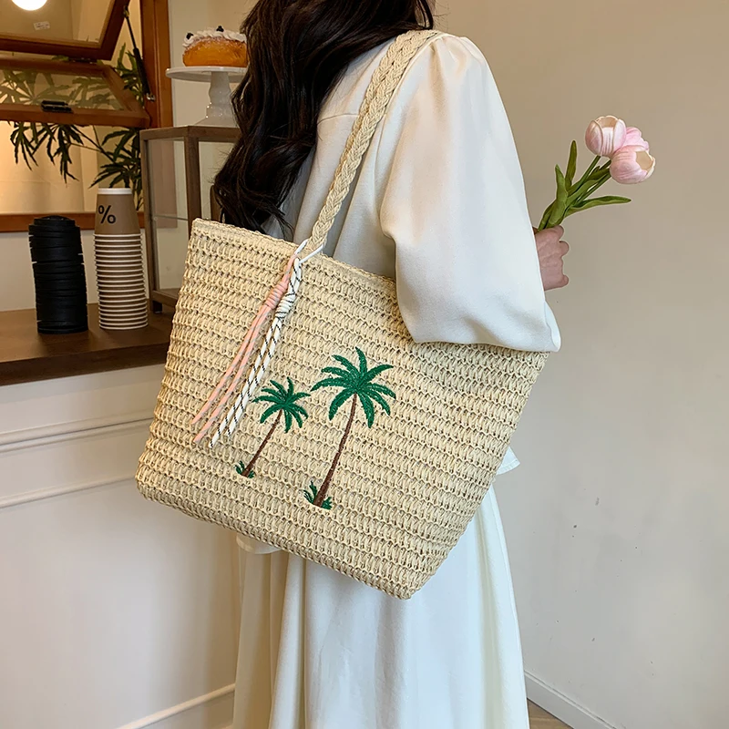 

2025 New Bohemian Straw Woven Shoulder Bags Women's Beach Purse Rattan Handbags Summer Crossbody Clutch Casual Tote Bag wallet