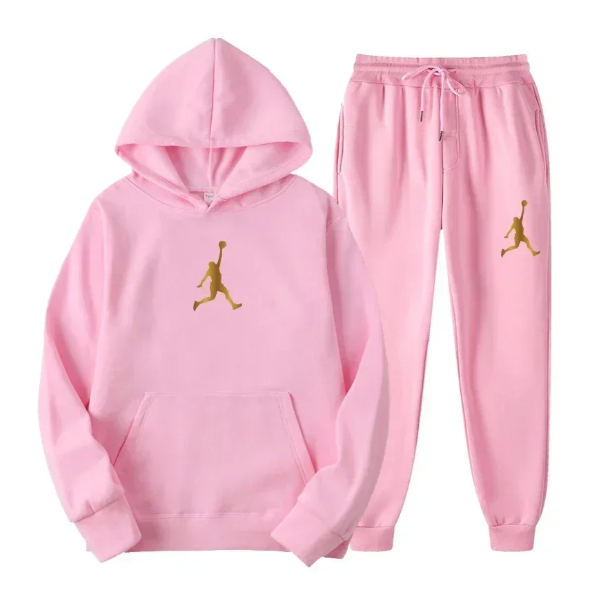 

Fashionable and casual fall/winter men's hooded sweatshirt + pants set. A brand-new outdoor basketball men's pullover set.