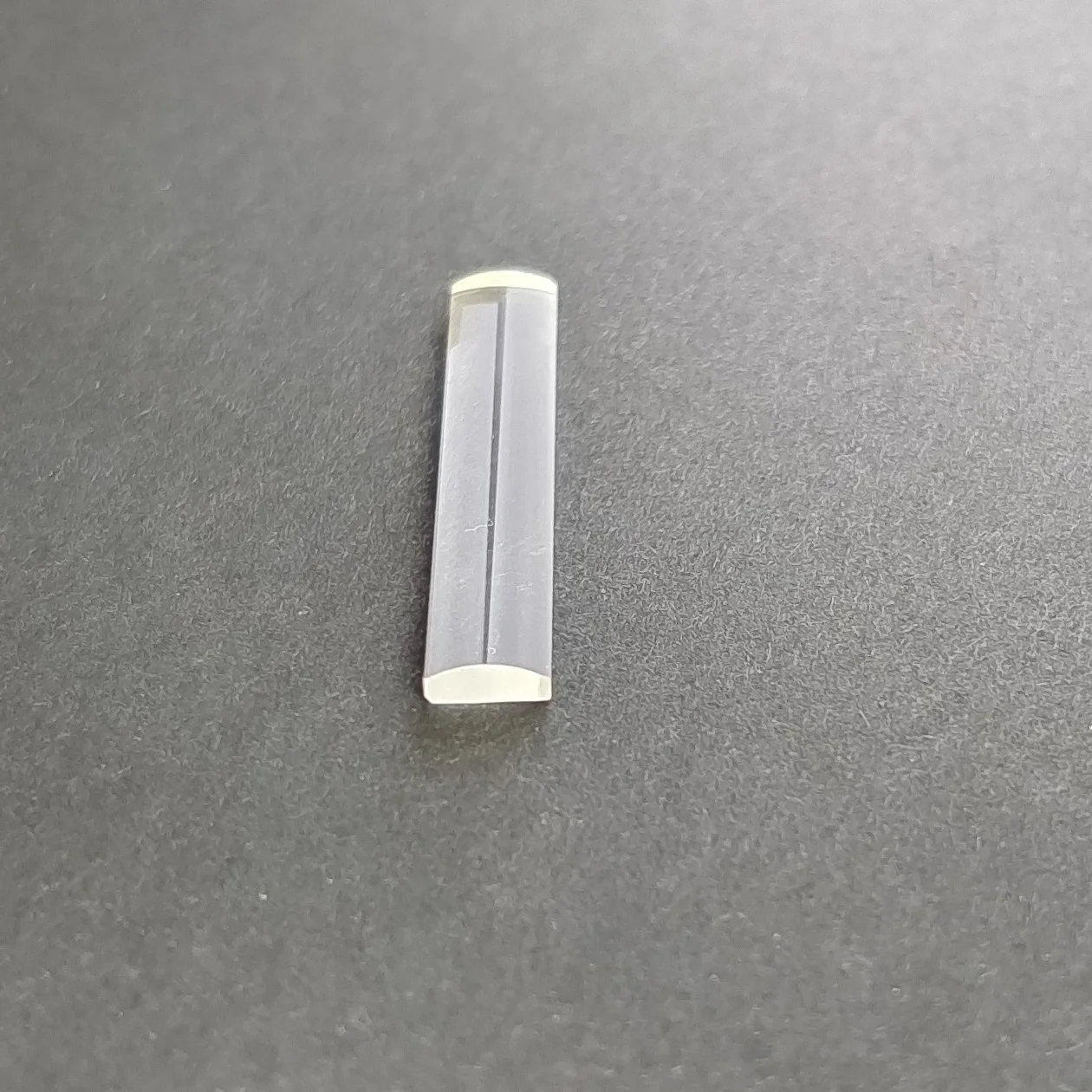 Corning-7980 Lente Cilíndrica de Quartzo, 35x6mm, Distância Focal, 10mm, Plano-convexo, 1281