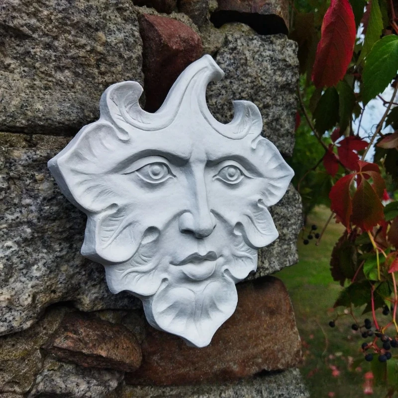 3D Face Relief Tree Leaf Statue Creative Facial Sculpture Wall Decoration Indoor Outdoor Home Garden