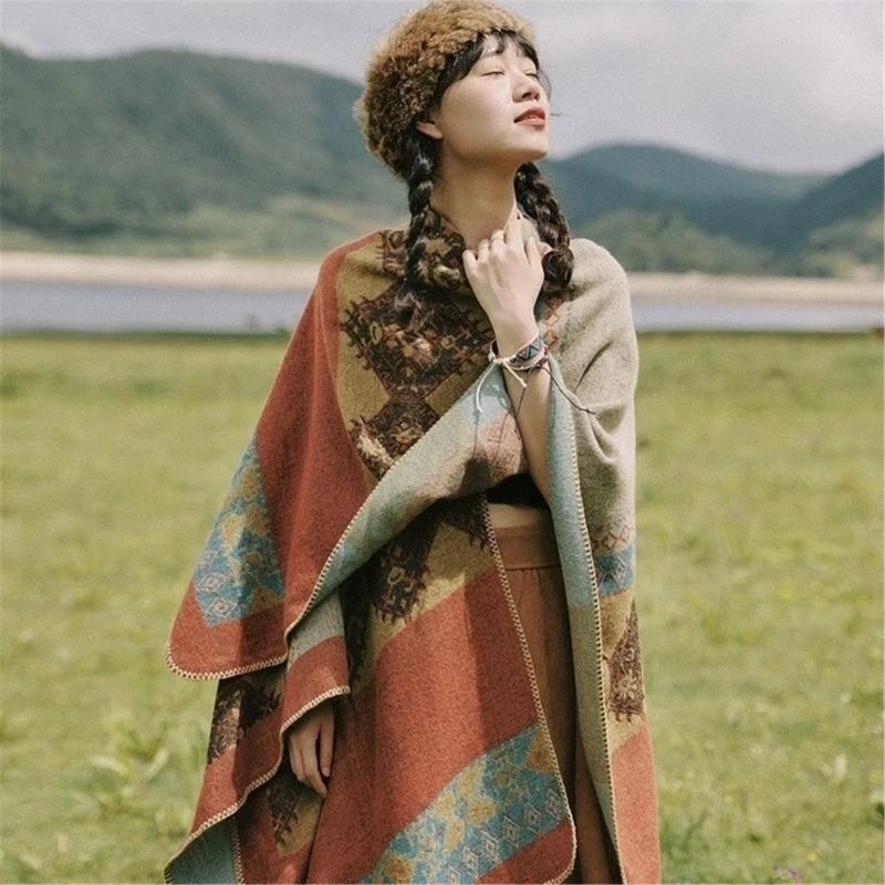 Ethnic Geometric Shawl Cloak Kimono Capes Poncho Shawl for Travel Vacation Bohemian Capes Scarf Reversible Travel Capes