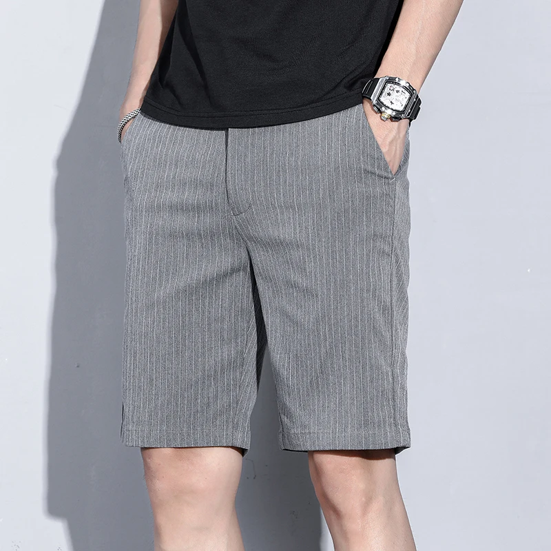 

Men's Summer Striped Stretch Knee-Length Suit Shorts British Straight Leg Casual Dress Shorts Breathable Business Casual Bottoms