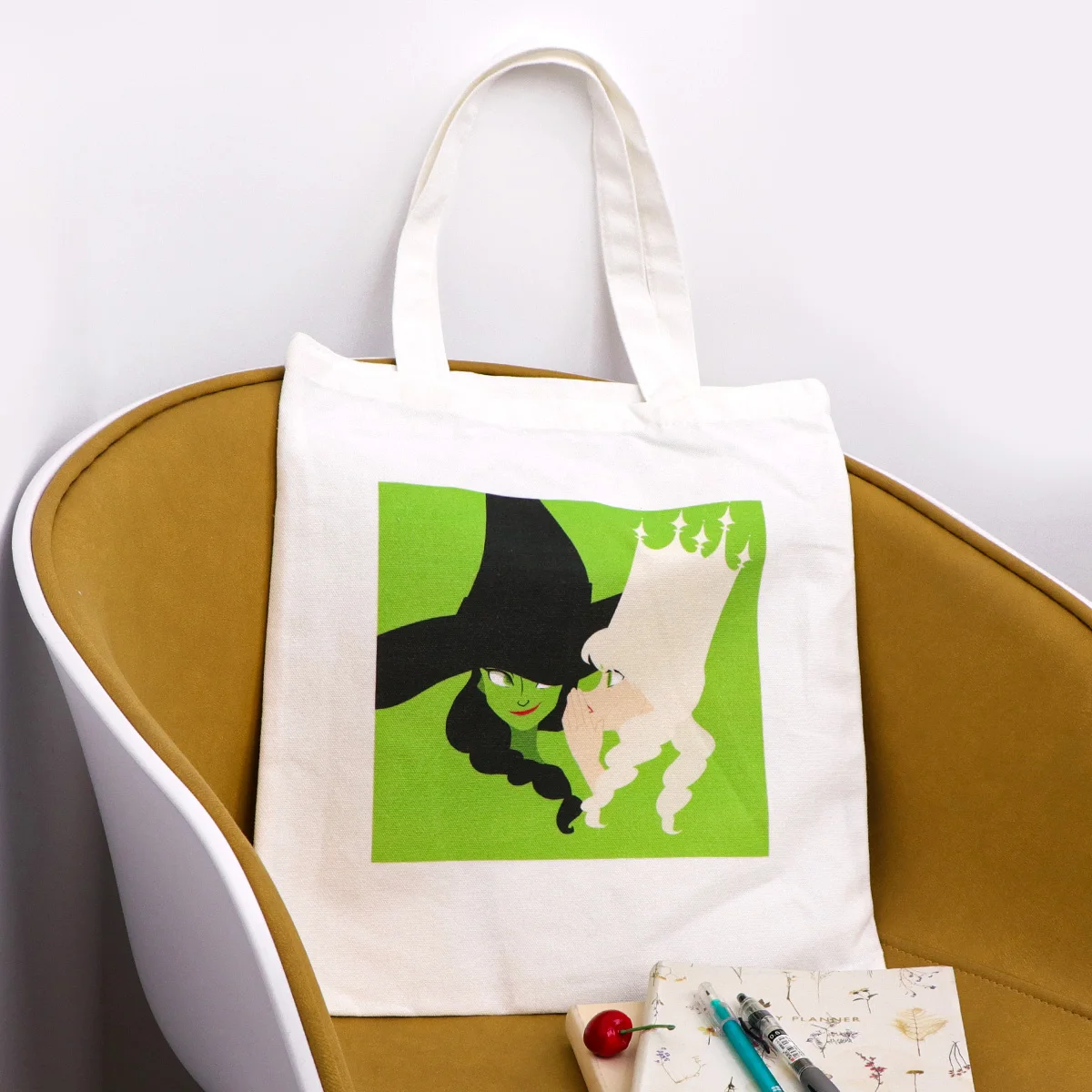 

Funny Movie Witch Shopping Bag Ladies Handbag Foldable Bag Student Tote Bag Storage Bag Shoulder Bag for Women