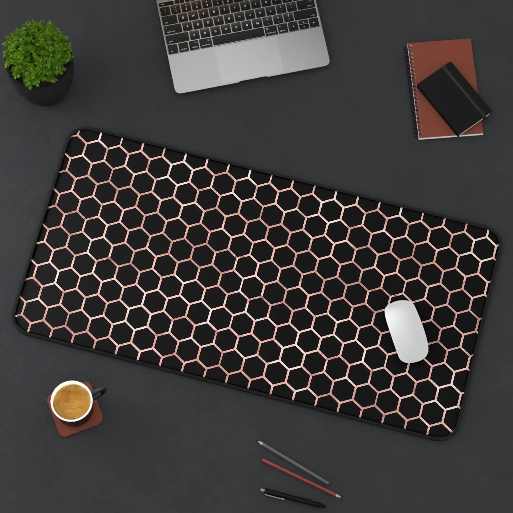 

Black and Rose Gold Hexagon Keyboard and Deskmat,minimalist Honeycomb Deskmat,office Accessory,suitable As A Gift for Colleagues