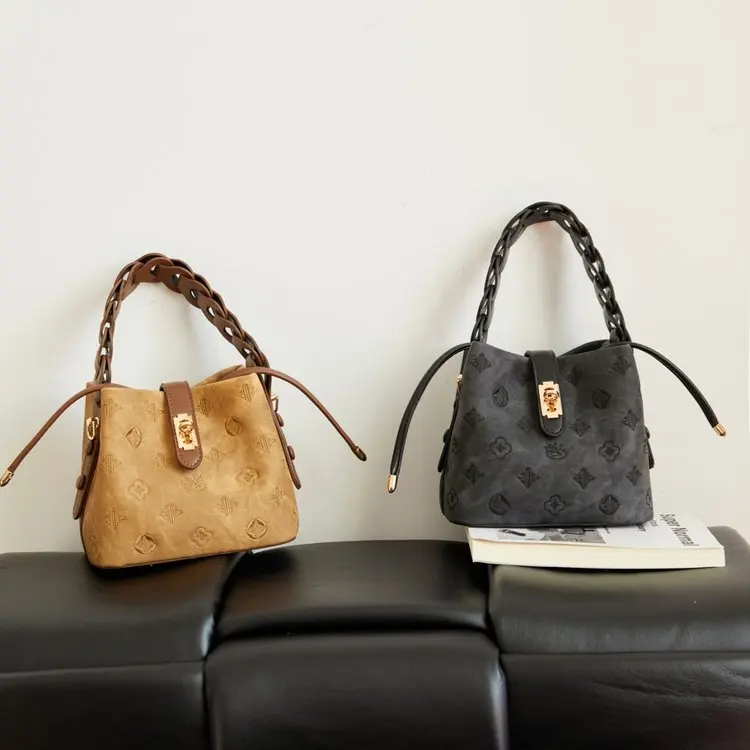 

Free Standing Diaper Bag With Stable Base Stands Upright For Easy Access To Stored Items At Any Time