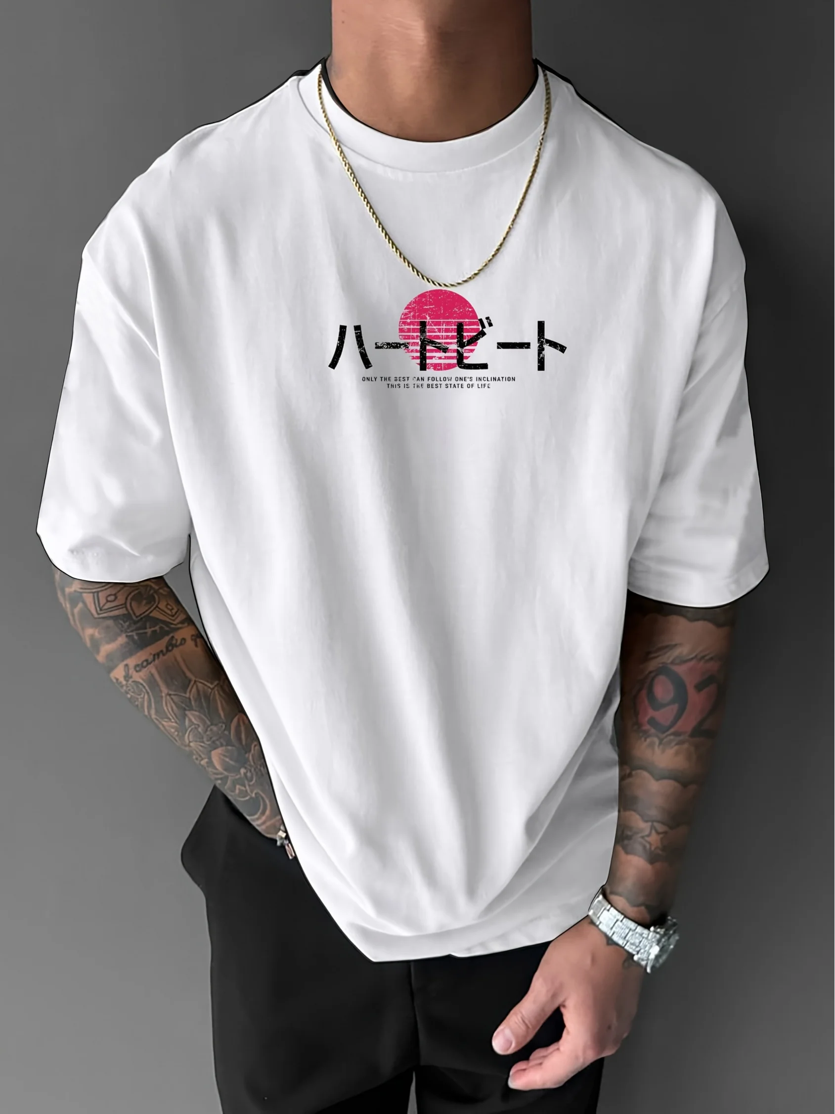 Japanisches Streetwear-Grafik-T-Shirt für Herren, übergroßes T-Shirt mit Rückendruck, florales, abstraktes Kanji-Design, lässiges Hip-Hop-Sommer-T-Shirt aus Baumwolle – Detail 7