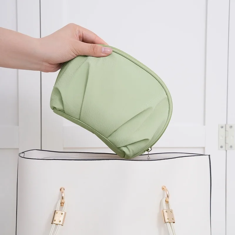 1pc Small Makeup Bag For Purse Portable Waterproof Cosmetic Bag Lipstick Bag Travel Makeup Pouch For Girls Women