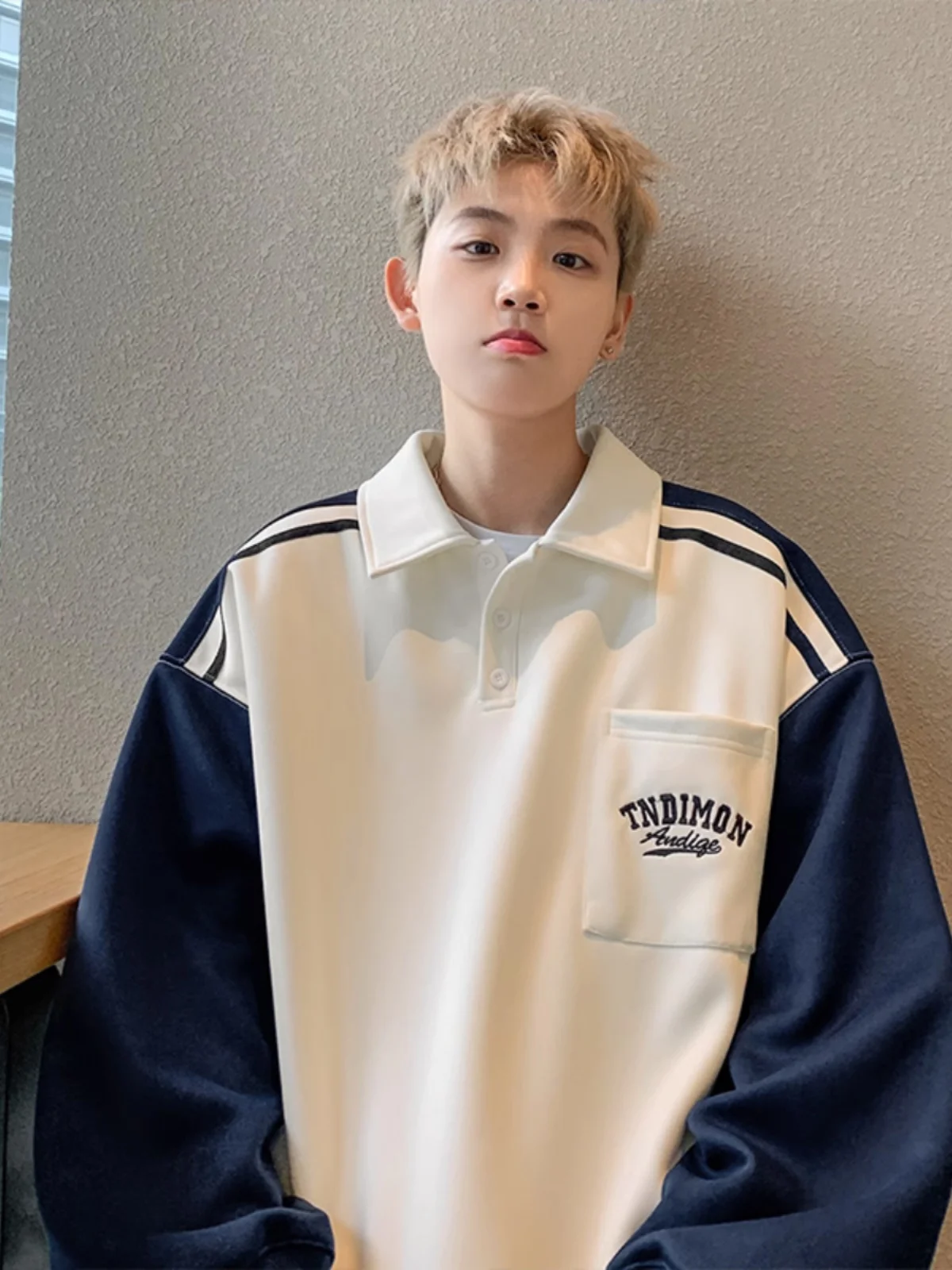 

Youth Spring Autumn Sweatirt Men's Embroidered irt Collared Jaet Trendy High-End Feeling Heavy-du Top