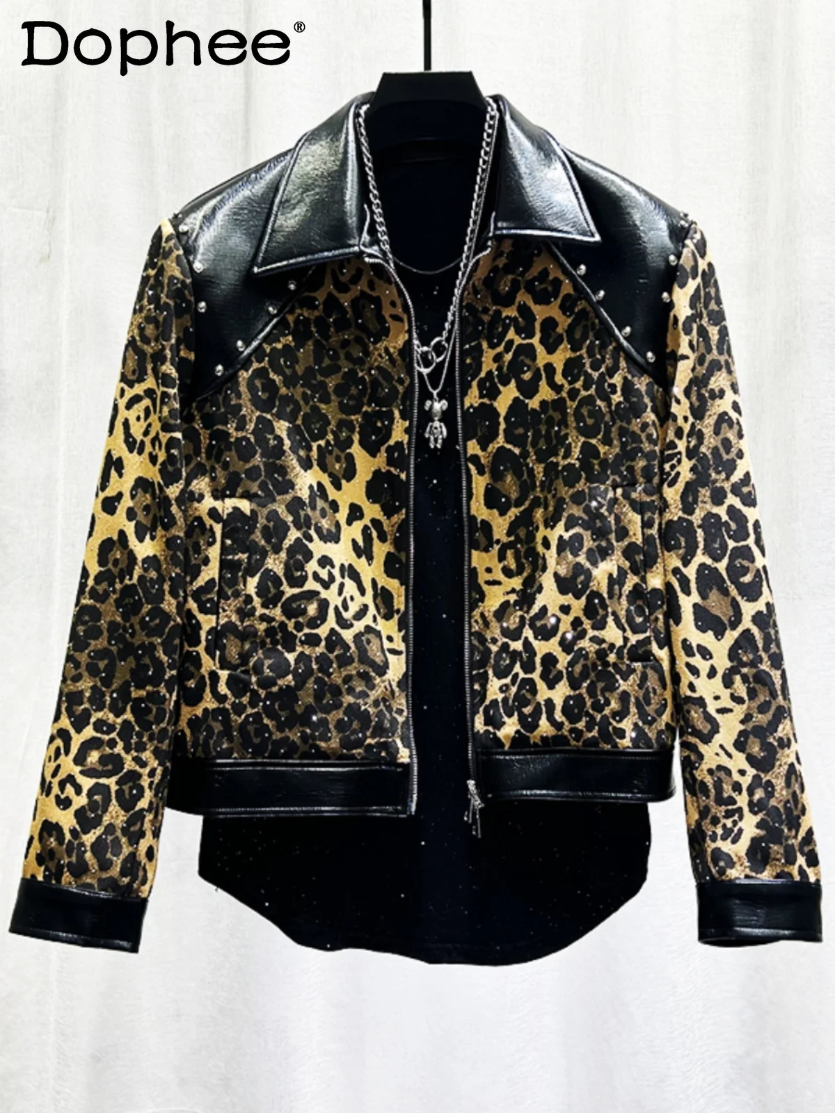 

2024 Autumn Winter Male Trendy Retro Leopard Print Jackets Men's Rivet Design Splicing Long Sleeve Leather Jacket Short Coats