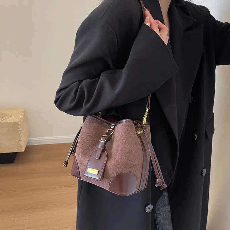 Versatile Bag Women 2024 New Trendy and Fashionable Retro Drawstring Shoulder Bag Bucket Bag Color Block Crossbody Bags