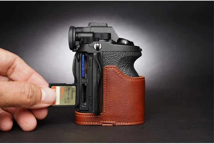 تصميم لسوني A7S3 A7SM3 A7Siii مصنوع يدويًا من الجلد الطبيعي لكاميرا نصف غطاء للكاميرا