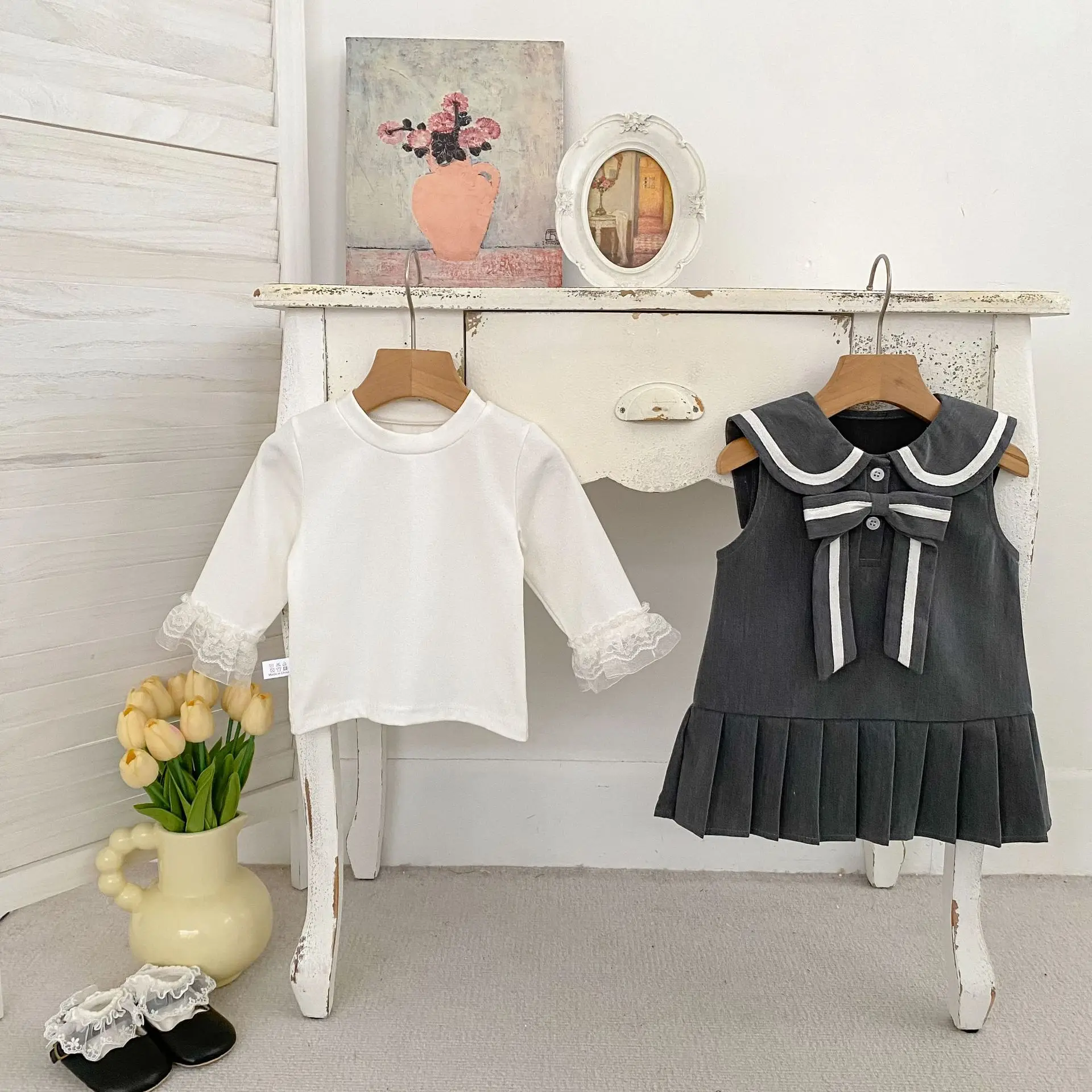 2026 Spring Baby Girl Two Piece Set Versatile Bottom Shirt Girls' College Style Bow Vest Dress Set