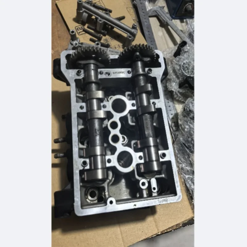 Motorcycle Cylinder Head Assembly Suitable for CF450SR 400-6-9  (90% of Dismantled Car Parts Are New)