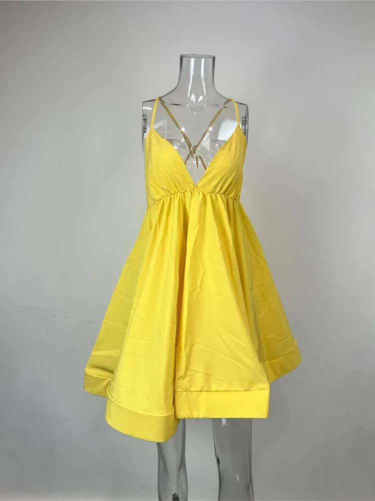 Seksowne Mini Sukienki Damskie Jednolite Kolory Modne Cienkie Ramiączka Dekolt V Odkryte Plecy Elegancka Sukienka na Imprezę Bal Klub Nocny Kolację Vestidos